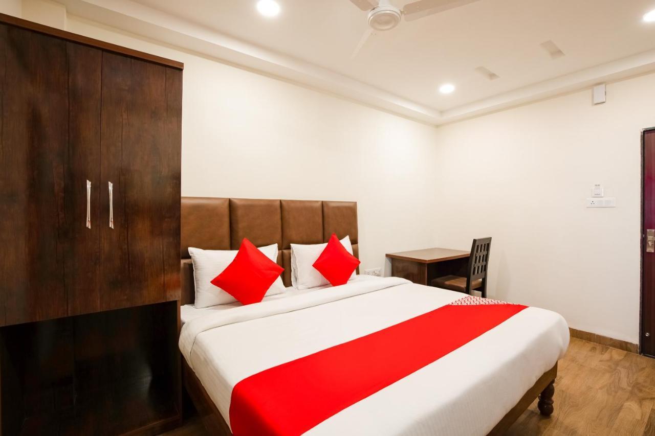 OYO 71689 Hotel S Pride Indore Buitenkant foto